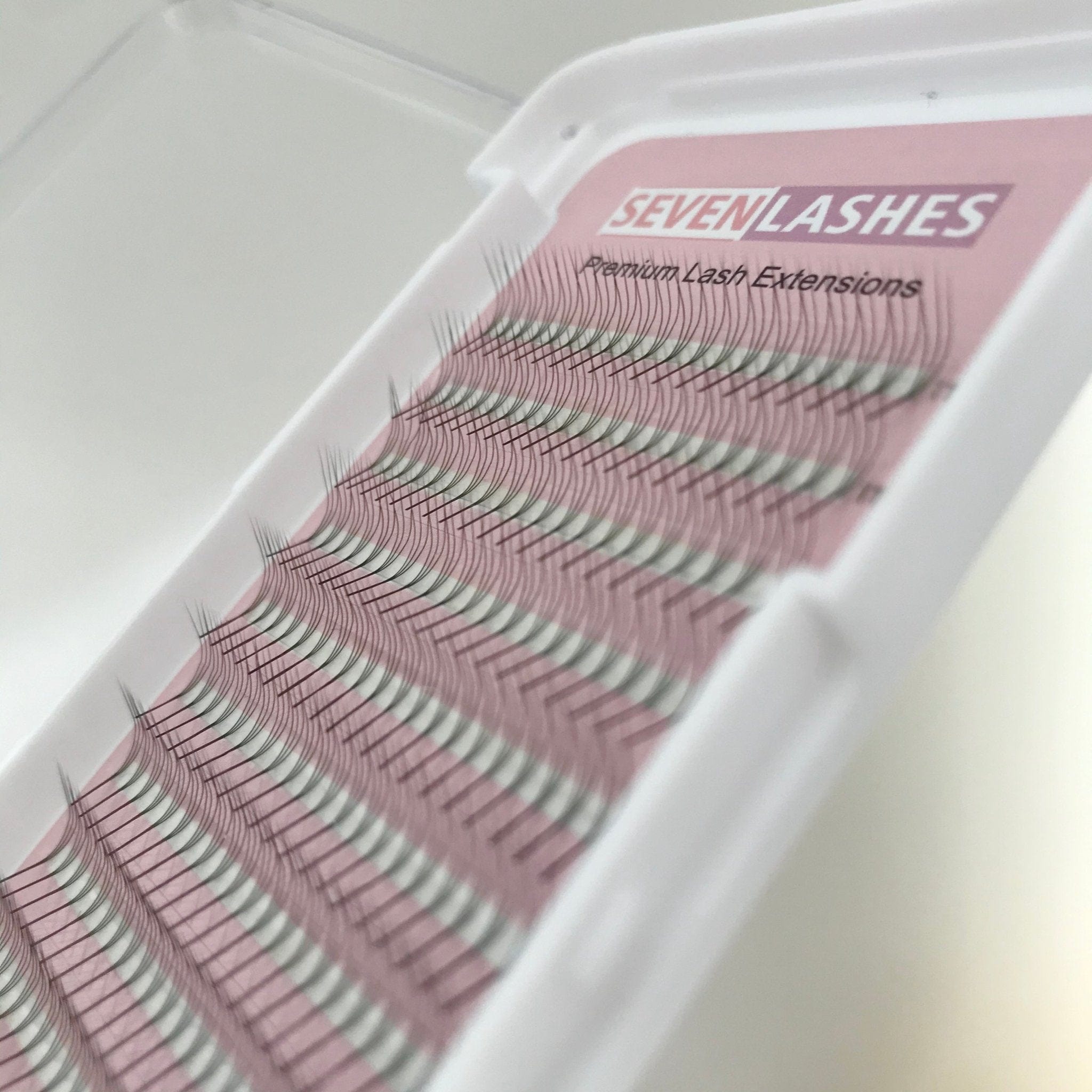 Sevenlashes M curl 3D Premade Fan M curl 3D Premade Fan